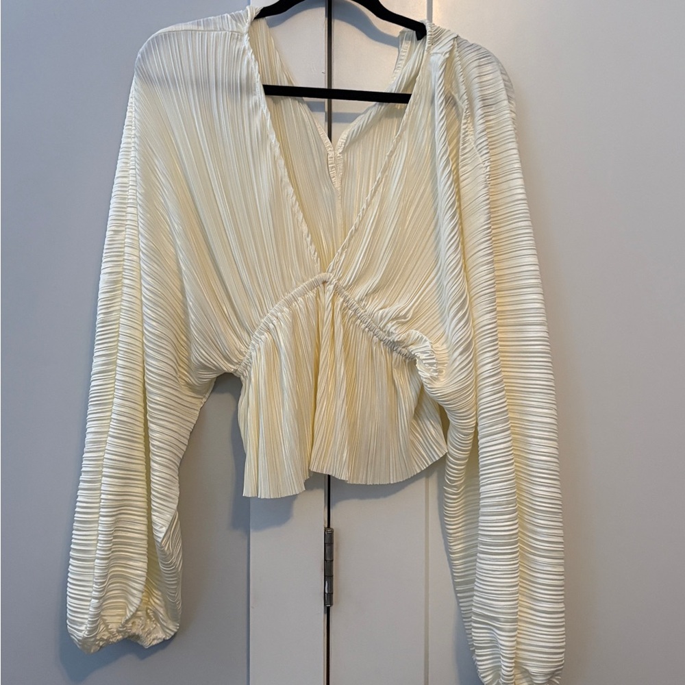 Lulu's Cream Pleated Blouse